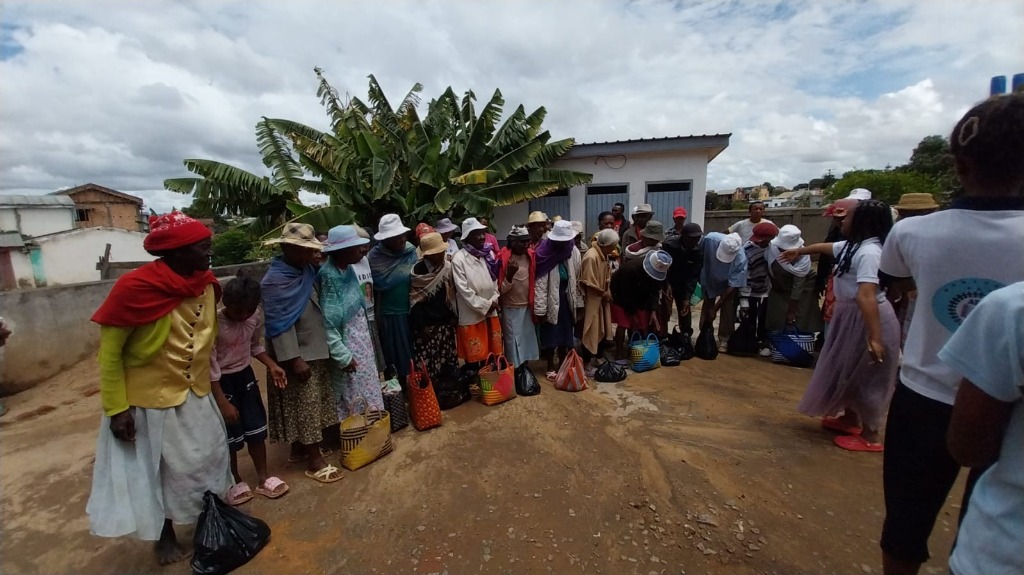 Zokiolona Dec 23 - 3